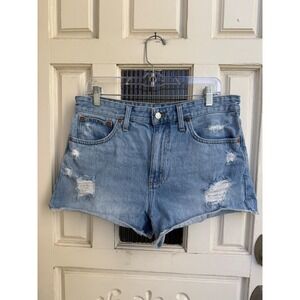 Madewell Relaxed Denim Shorts Light Wash Distressed Raw Hem Size 28 Womens